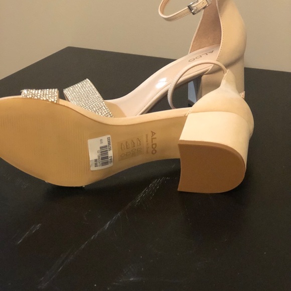Aldo nude block heels - Picture 3 of 4